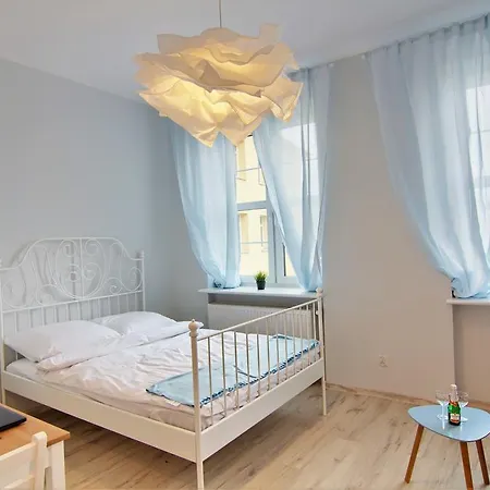 Hotel In - Janosika Estetino