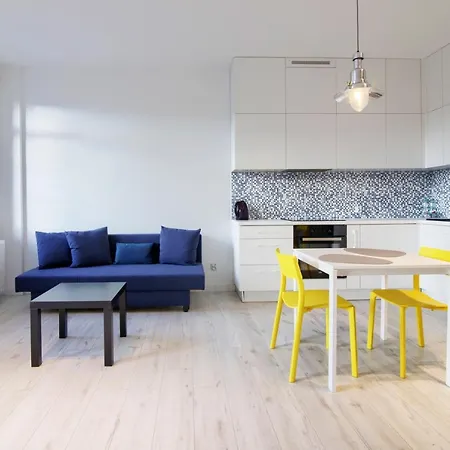 In - Janosika Στσέτσιν